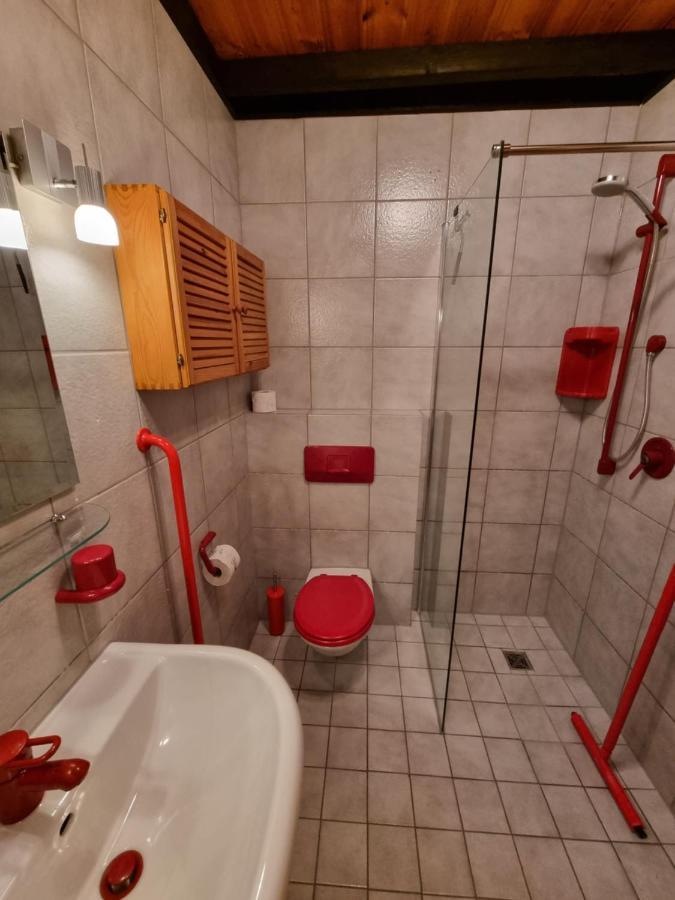B&B Am Sahrbach Altenahr Bagian luar foto