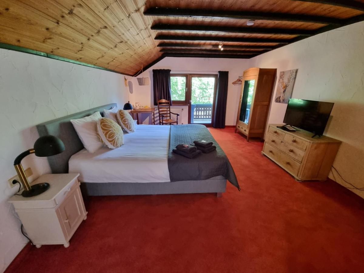 B&B Am Sahrbach Altenahr Bagian luar foto