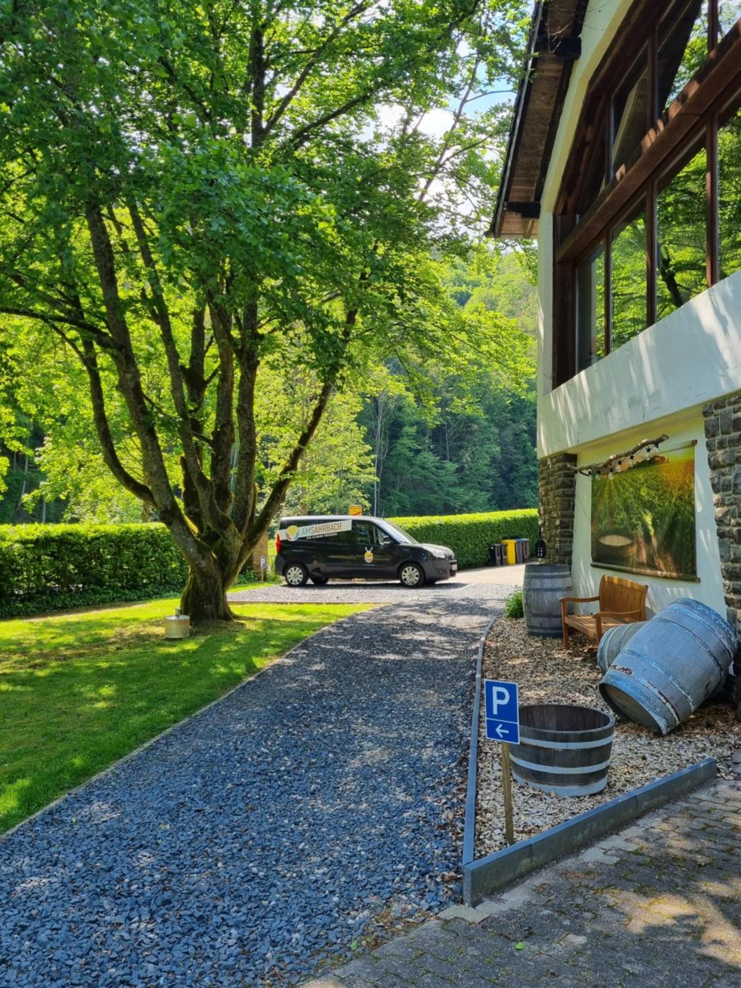 B&B Am Sahrbach Altenahr Bagian luar foto